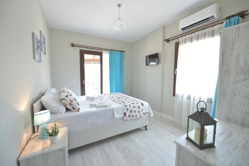 Cunda Roka Otel Аявали Екстериор снимка